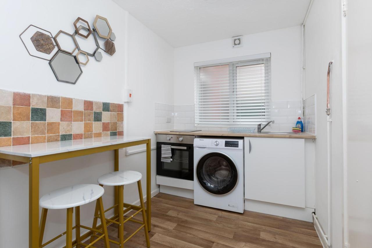 1 Bed Holiday Apartment,Pets Are Welcome Weymouth Buitenkant foto